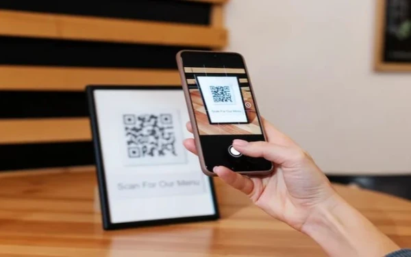 Thumbnail Berita - Kirim THR Lewat QRIS, Lebih Praktis Tanpa Uang Tunai