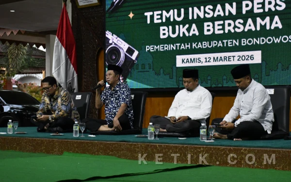 Thumbnail Berita - Perkuat Sinergi dengan Media, Pemkab Bondowoso Gelar Temu Pers di Pendopo