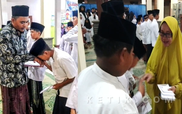 Thumbnail Berita - 59 Anak Yatim Terima Santunan saat Bukber di Pemdes Sumberdadi Tulungagung