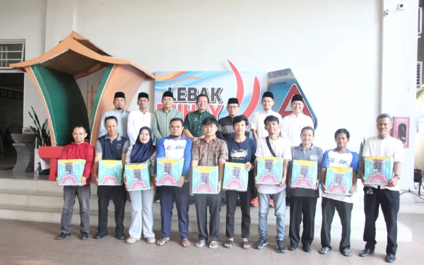 Foto Foto bersama. (Foto: Korpri Lebak for ketik.com)