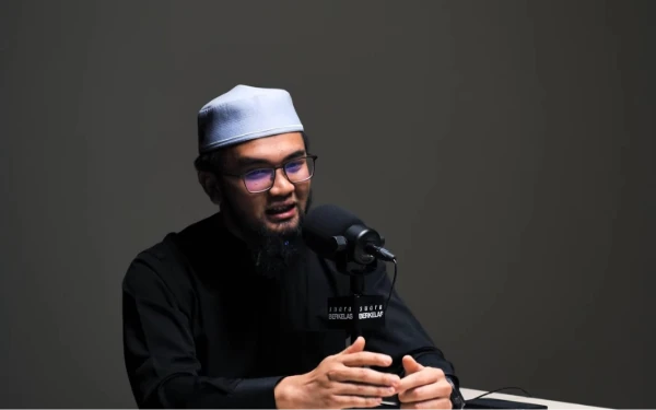 Thumbnail Berita - Hidup Terasa Cepat Berlalu Tapi Tak Ada Perubahan? Ini Penjelasan Ustadz Abdurrahman Zahier