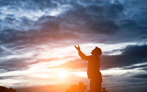 Thumbnail Berita - Pimpinan Kasih Banyak Tugas? Amalkan Doa Ini Agar Tidak Stres di Tempat Kerja