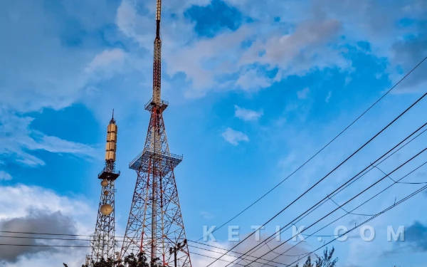 Thumbnail Berita - BMKG: Cuaca Kota Surabaya dan Sidoarjo pada Minggu 15 Maret 2026 Diprakirakan Cerah Berawan