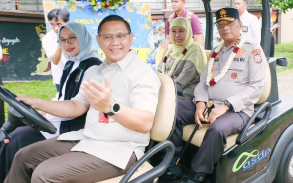 Thumbnail Berita - Momen Libur Lebaran bagi Siswa! Simak Pesan Kadisdik Jatim Aries Agung Paewai