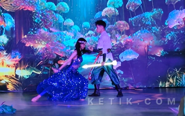 Thumbnail Berita - Pertunjukan "The Legend of Enchanted Arrow" Siap Temani Libur Lebaran 2026 di Atrium Oval Ciputra World Surabaya.