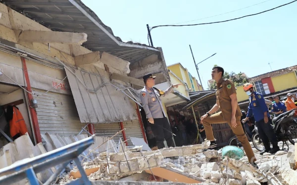Thumbnail Berita - Wabup Ali Syakieb: Penyebab Ambruknya Kanopi Kios Pasar Soreang Masih Diselidiki