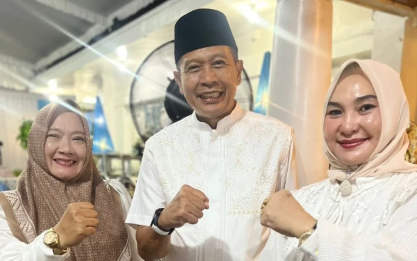 Thumbnail Berita - Rayakan Lebaran di Malang, Lelly Thresiyawati Pilih Kumpul Keluarga dan Terima Tamu