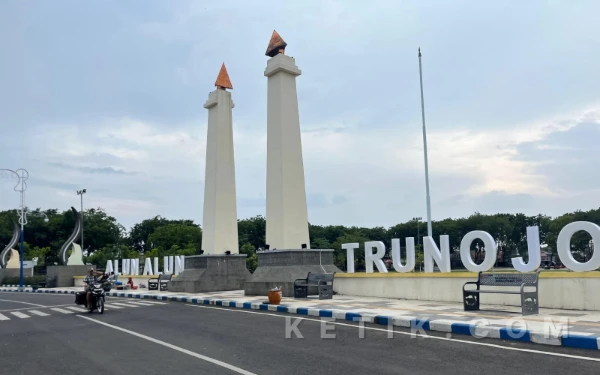 Foto Alun-alun Trunojoyo Sampang (Foto: Mat Jusi/Ketik.com)
