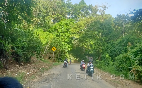 Thumbnail Berita - Libur Lebaran 2026, Perjalanan ke Sawarna Ditempuh 4 Jam dari Rangkasbitung