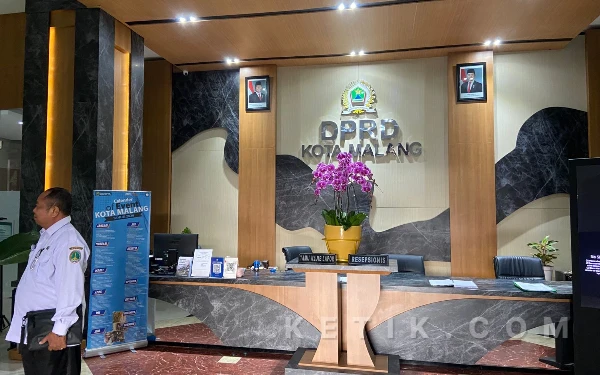 Foto DPRD Kota Malang memasuki usia ke-112 tahun di 25 Maret 2026, membutuhkan evaluasi demi perbaikan kinerja untuk masyarakat. (Foto: Lutfia/Ketik.com)