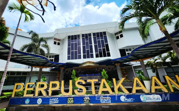 Thumbnail Berita - Kenal Lebih Dekat IIP Unair, Jurusan yang Dibutuhkan di Era Informasi Digital