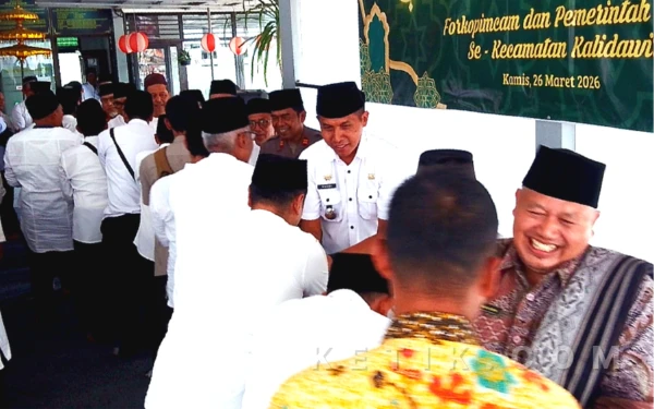 Thumbnail Berita - Membasuh Hati, Memperkuat Sinergi: Momen Hangat Halal Bihalal Forkopimcam Kalidawir