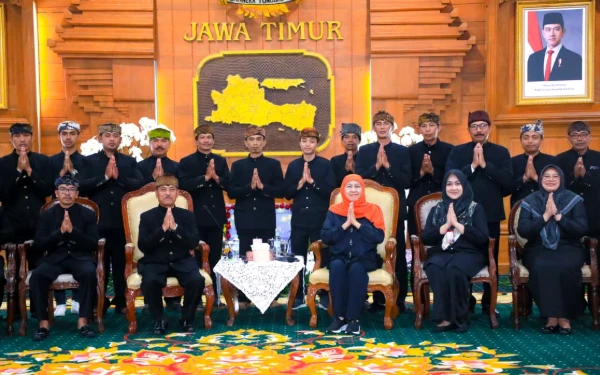Thumbnail Berita - Gubernur Khofifah Inisiasi Perda  Perkuat Perlindungan dan Kesejahteraan Masyarakat Adat Jatim