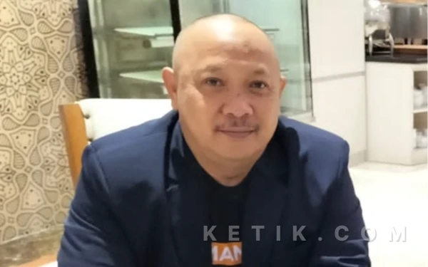 Foto Pakar ekonomi UIN Malang, Prof. H. Slamet, S.E., M.M., Ph.D., menilai anjuran bersepeda bagi ASN tidak efektif dalam mengurangi penggunaan BBM. (Foto: Aliyah/Ketik.com)