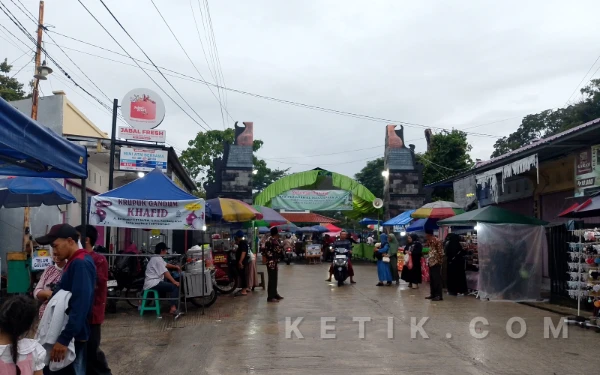 Thumbnail Berita - Magnet Religi Kota Santri, Ribuan Warga Tumpah Ruah di Puncak Perayaan Syawalan Kaliwungu Kendal