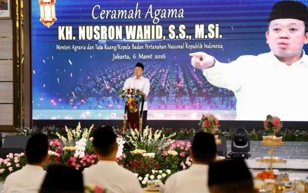 Thumbnail Berita - Nusron Wahid Isi Ceramah Agama di Korps Marinir TNI AL Cilandak