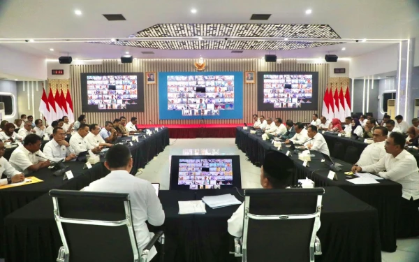 Thumbnail Berita - Nusron Wahid Minta Jajaran Matangkan Penyelarasan Data Jelang Penetapan LSD