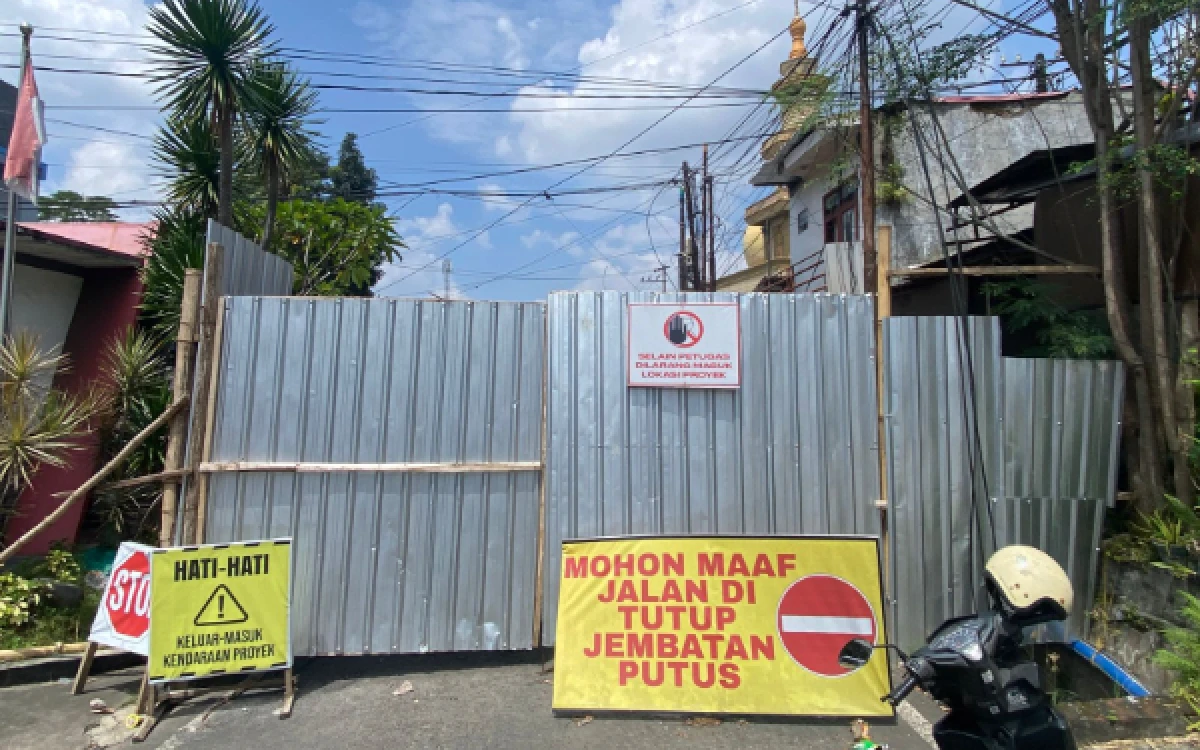 Thumbnail Berita - Pembangunan Jembatan Sonokembang Kota Malang Dikebut, Target Rampung Juni 2026