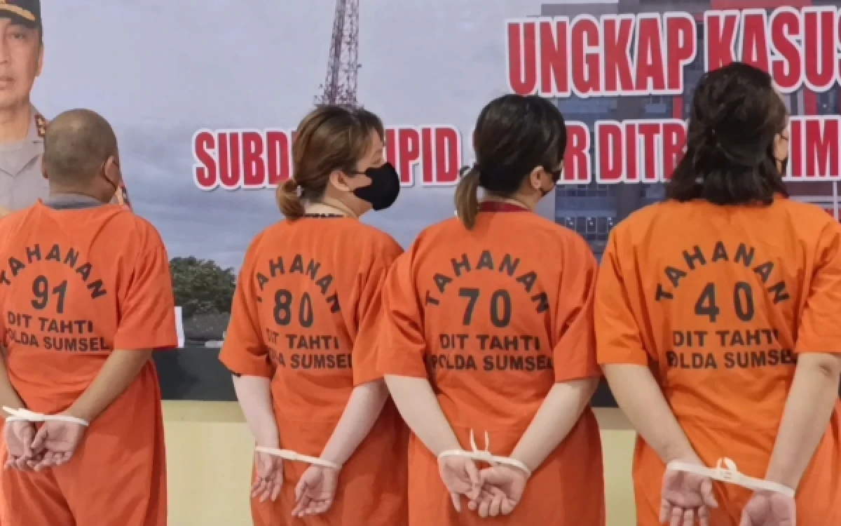 Thumbnail Berita - Sindikat Pembobol Website SIBOS Digulung, Dana BOS SMAN 2 Prabumulih Ludes Hampir 1 Miliar