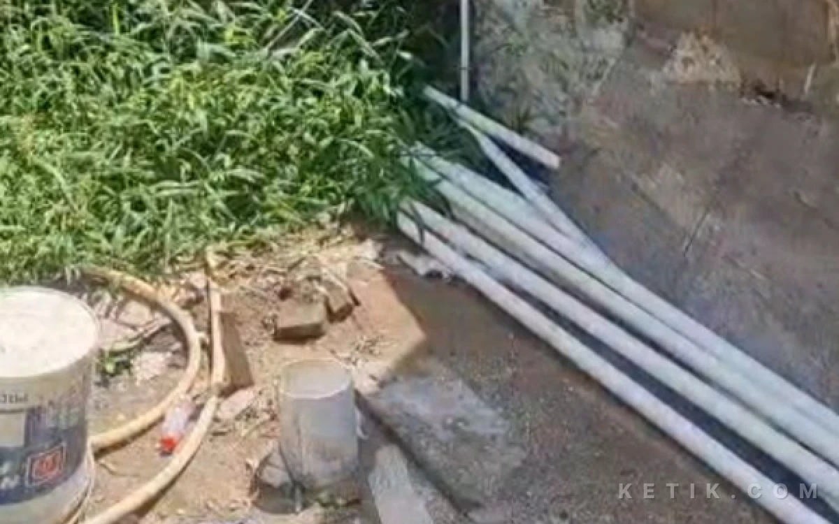 Thumbnail Berita - Proyek Pembangunan Sistem Penyediaan Air Minum di Cikerai Kota Cilegon Mangkrak, Dinas PUPR Diam Saja