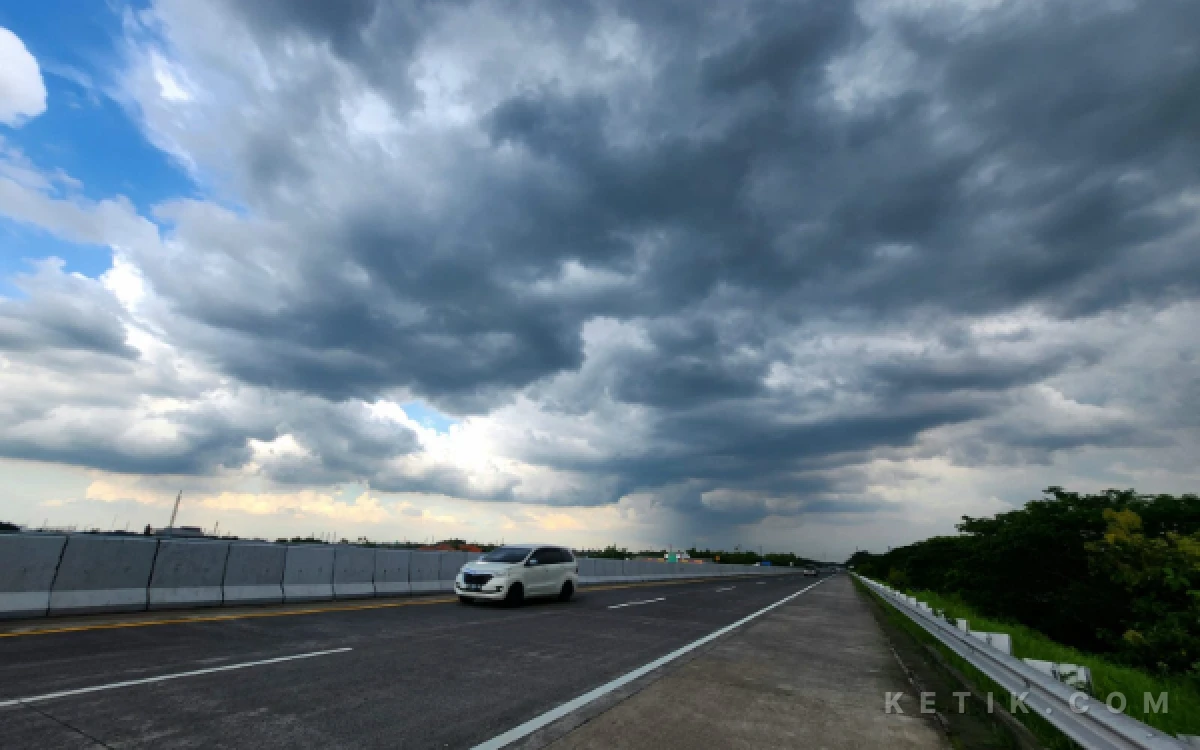 Thumbnail Berita - Prakiraan Cuaca Hari Ini, Jumat 3 April 2026: Surabaya Berawan, Tuban Hujan Ringan