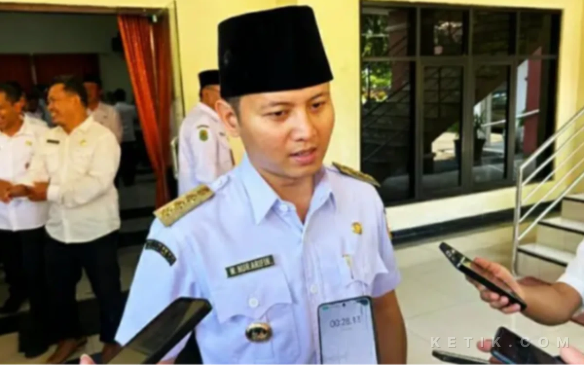 Thumbnail Berita - Lantik 8 Pejabat Eselon II dan Direktur Tirta Wening, Ini Pesan Tegas Bupati Trenggalek Mas Ipin!