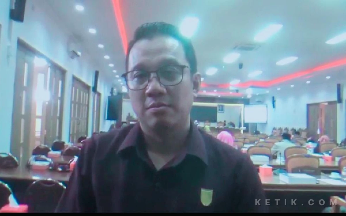 Thumbnail Berita - Solusi Pemangkasan Dana Transfer ke Cilacap, Sindy Syakir: Tarik Investor Bukan Menaikkan Pajak Warga