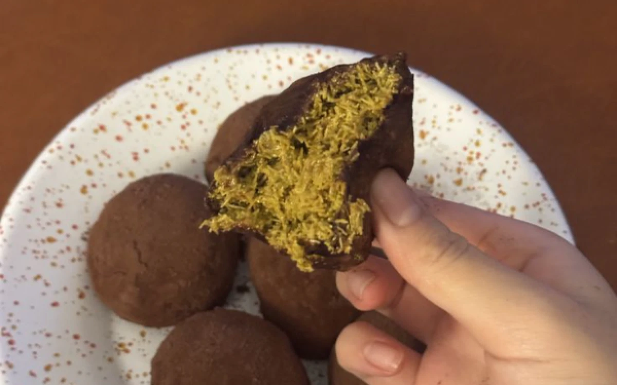 Thumbnail Berita - Lagi Viral! Ini 3 Tempat Beli Dessert Korsel Dubai Chewy Cookie di Kota Malang, Rasanya Bikin Nagih