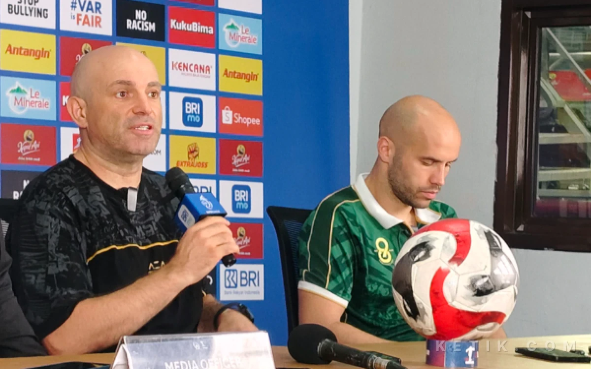 Thumbnail Berita - Persebaya Kalahkan Persita Tangerang, Bernardo Tavares Belum Puas