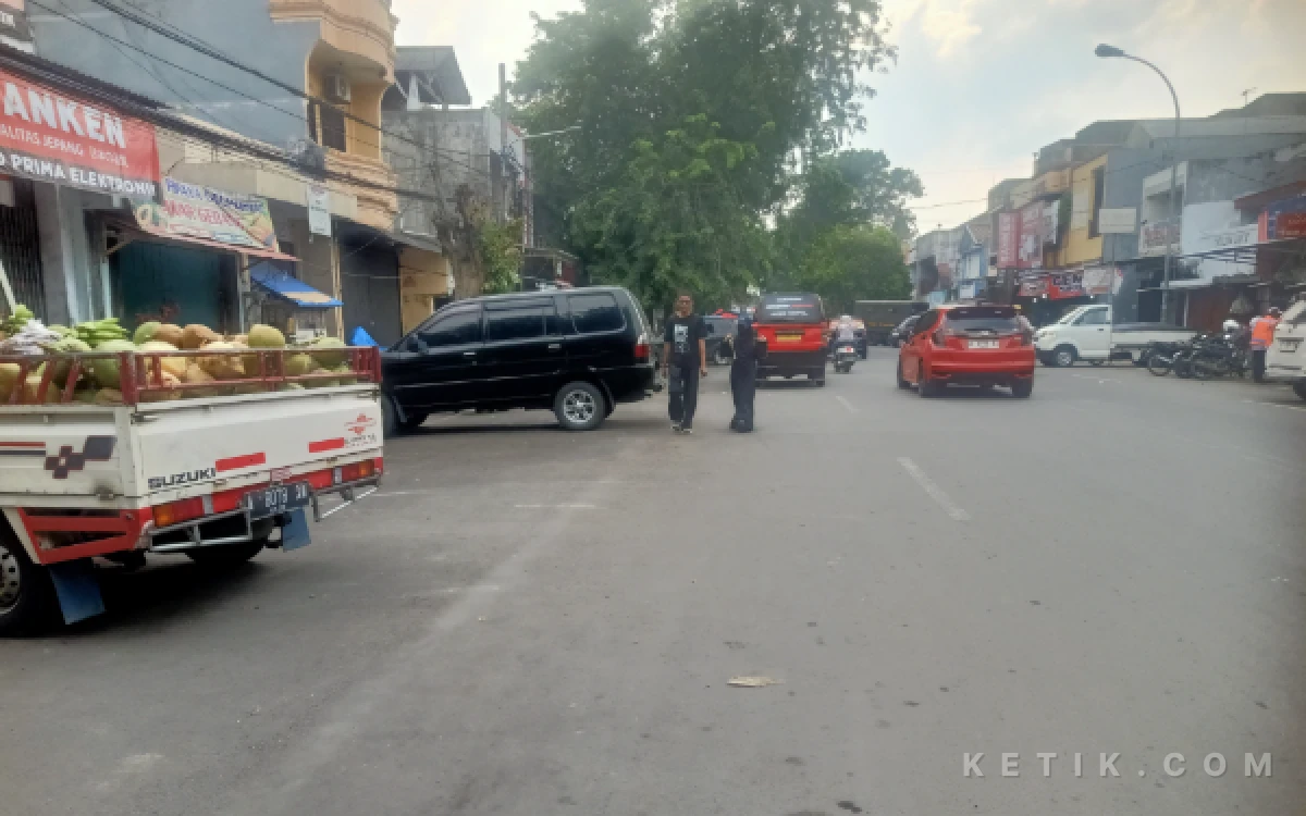 Thumbnail Berita - Dishub Lebak Akui Penataan Parkir Terkendala Anggaran, Upayakan Koordinasi Lintas OPD
