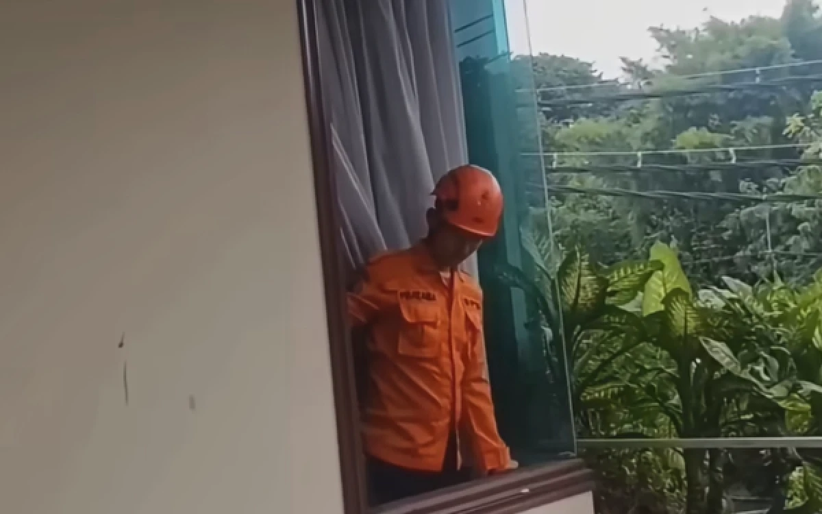 Thumbnail Berita - Penyebab Dentuman Keras yang Terdengar di Surabaya-Sidoarjo Belum Terungkap