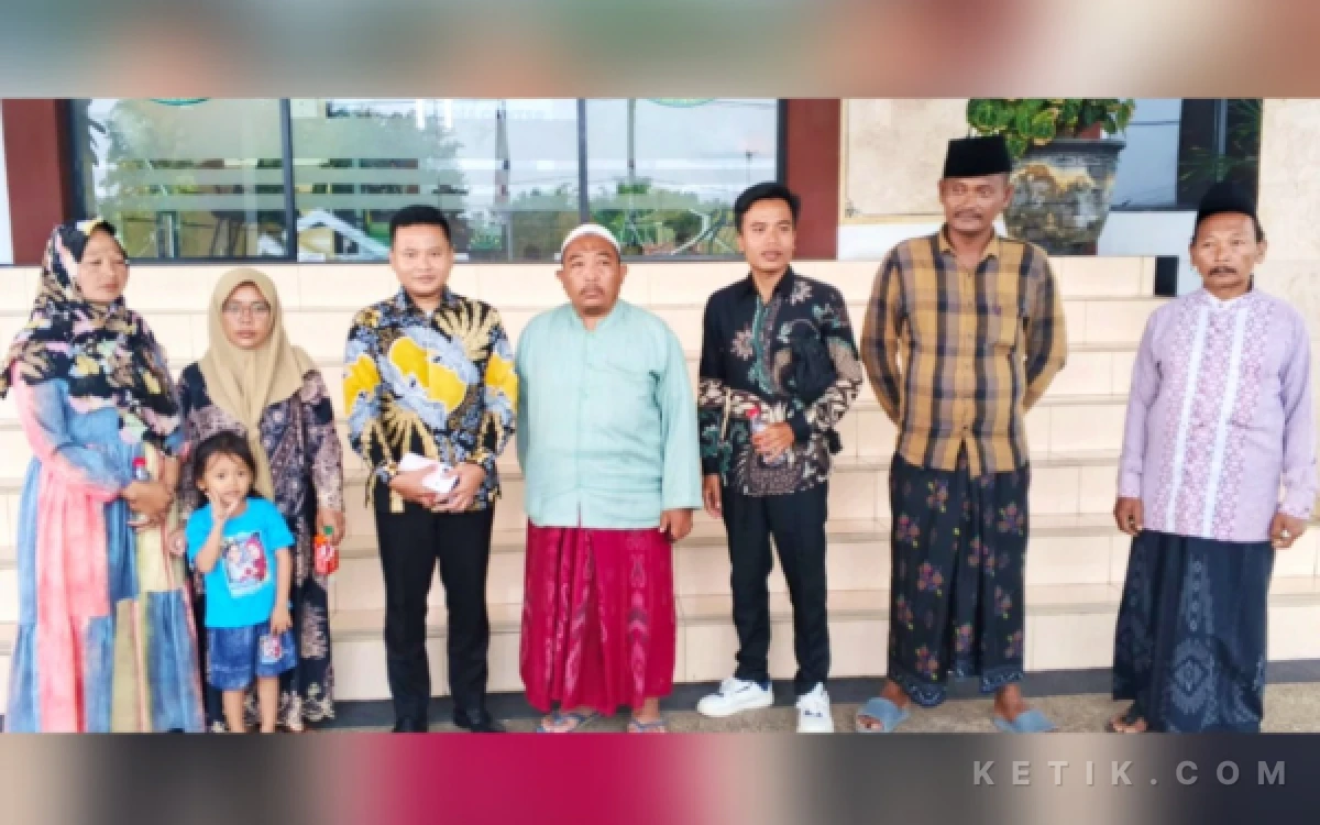 Thumbnail Berita - Kasus Pembunuhan Ustad Munaha di Pamekasan Disorot, Kuasa Hukum Desak Hukuman Maksimal