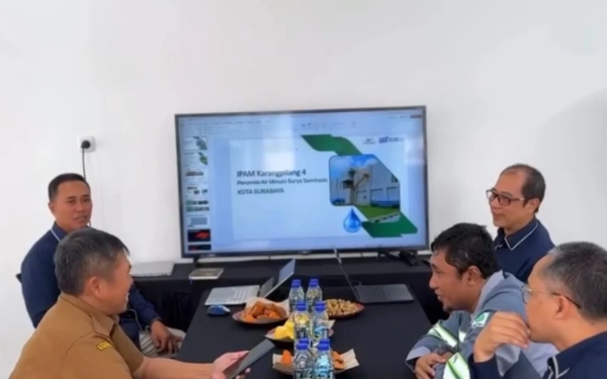 Thumbnail Berita - Produksi Air Bersih, Pemkot Surabaya Tinjau IPAM Karang Pilang 4 Pastikan Kualitas Air Terjaga