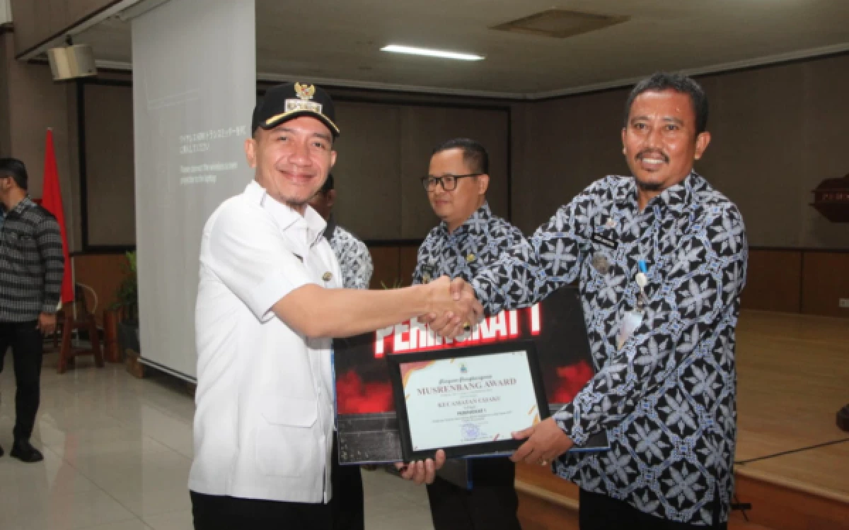 Thumbnail Berita - Kecamatan Cijaku Raih Juara I Musrenbang Award 2027 di Lebak