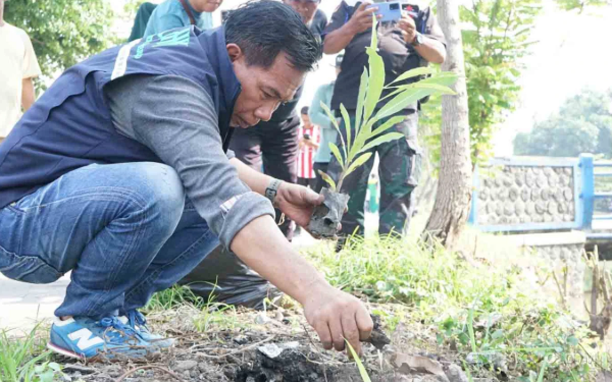 Foto Dr Bahrul Amig, Asisten Bidang Perekonomian dan Pembangunan, Pemkab Sidoarjo. (Foto: Fathur Roziq/Ketik.com)
