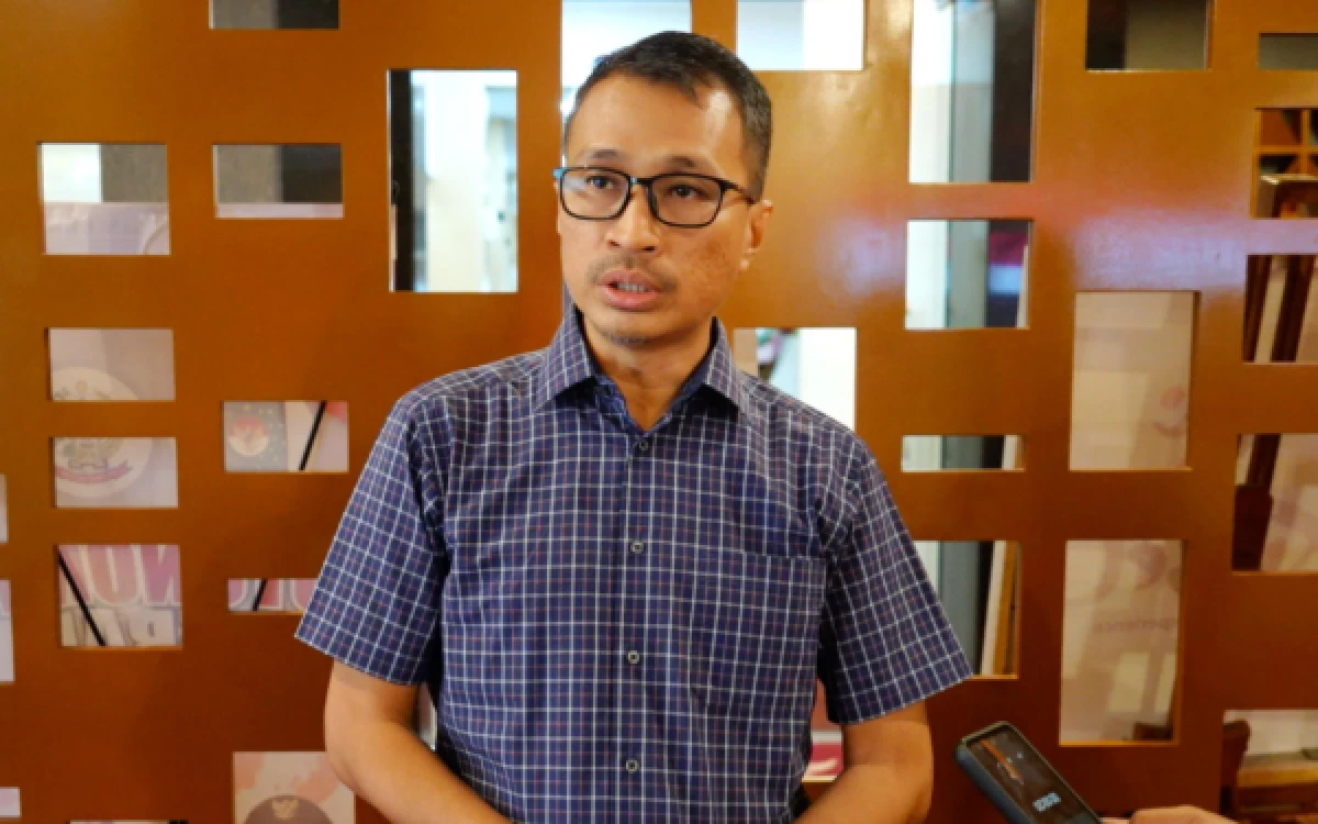 Thumbnail Berita - Ihwal Pengadaan Lexus Rp2 Miliar, Pemprov Sulsel: Setelah Jual Ratusan Unit Randis