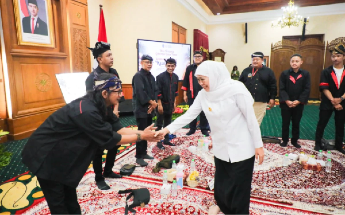 Thumbnail Berita - Reyog Diakui UNESCO, Khofifah Perkuat Ekosistem dan Regenerasi Seniman Menuju Panggung Dunia
