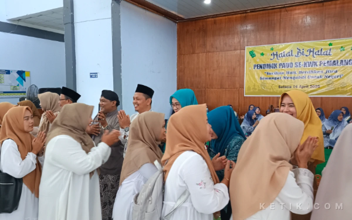 Thumbnail Berita - Modal Swadaya, Ratusan Guru PAUD KWK Pemalang Sukses Gelar Halalbihalal