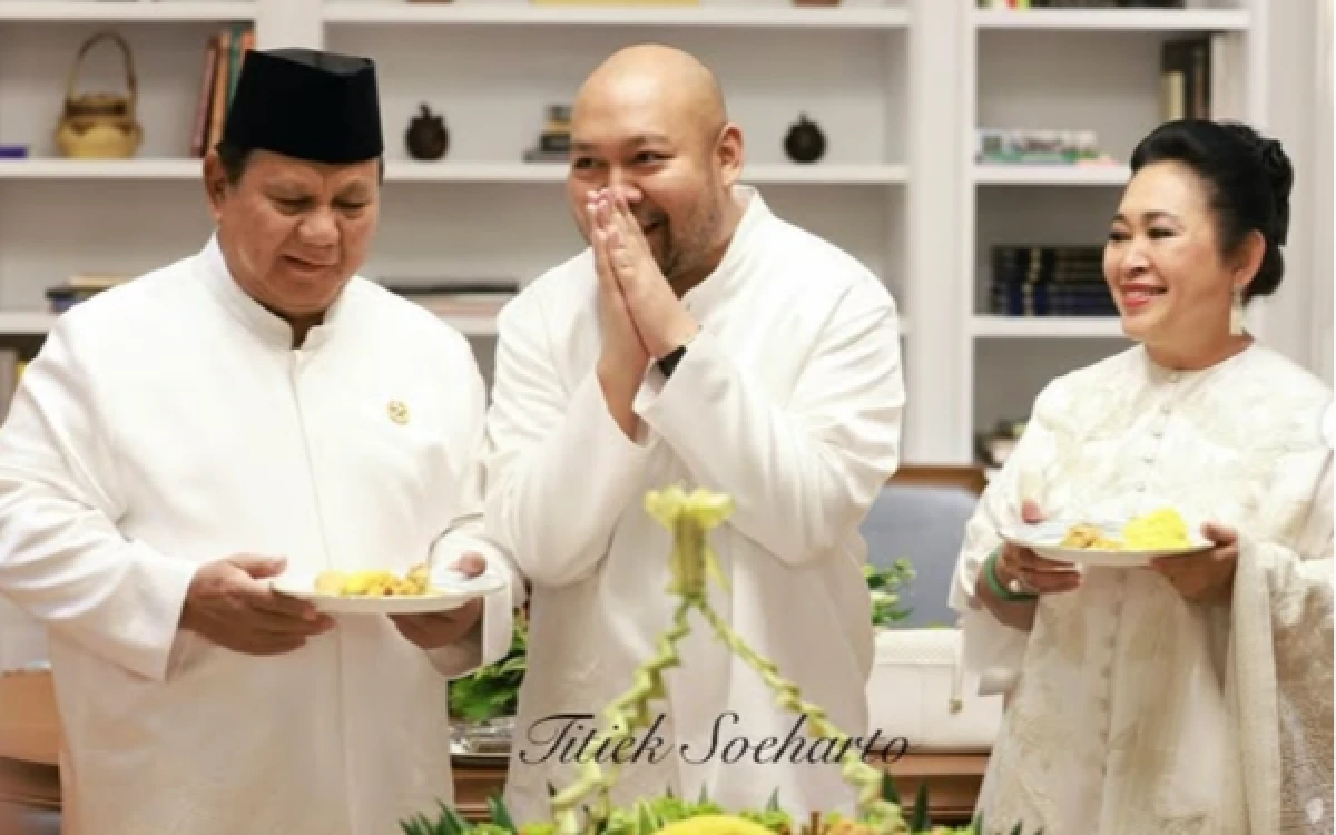 Thumbnail Berita - So Sweet! Dari Paris, Presiden Prabowo Sampaikan Ucapan Ulang Tahun ke-67 untuk Titiek Soeharto via Instagram