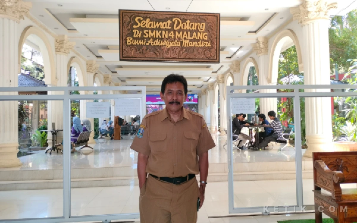 Thumbnail Berita - Tak Pernah Menyangka Jadi Kepala Sekolah, Ini Perjalanan Gunawan Dwiyono, Kepsek SMKN 4 Malang