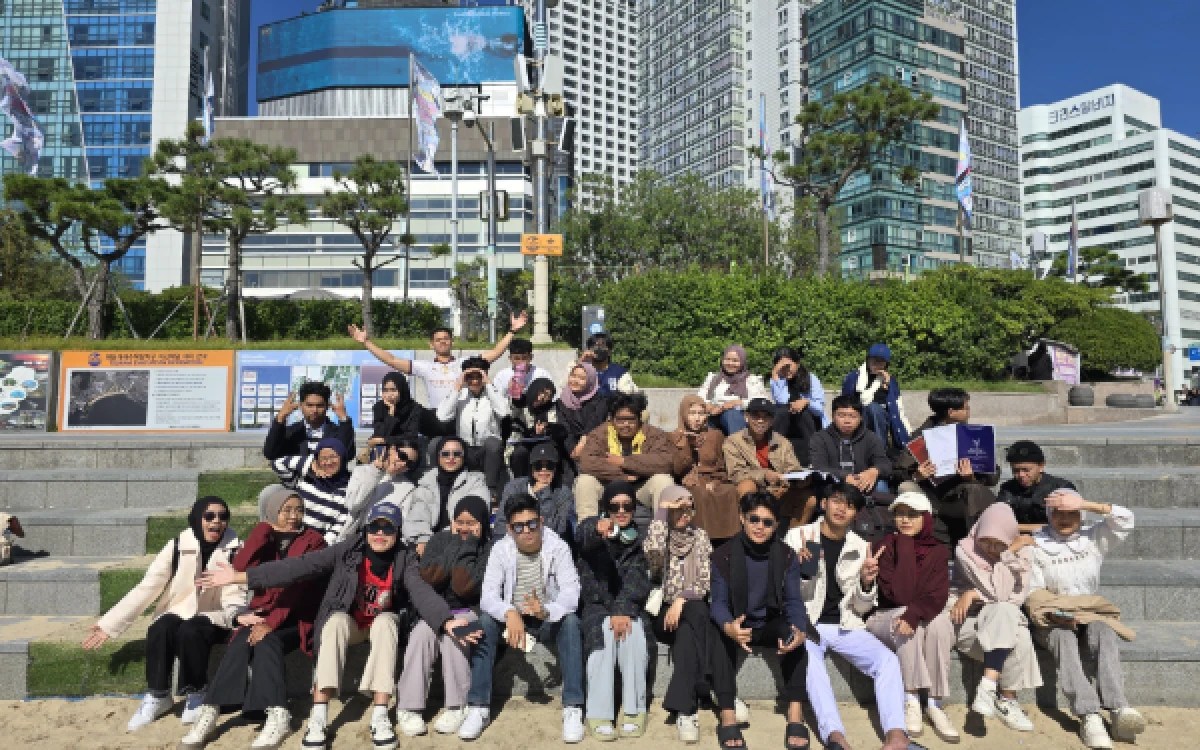 Thumbnail Berita - Latihan Intens hingga Danusan, Begini Perjuangan GGB UIN Malang Menuju Panggung Prestasi