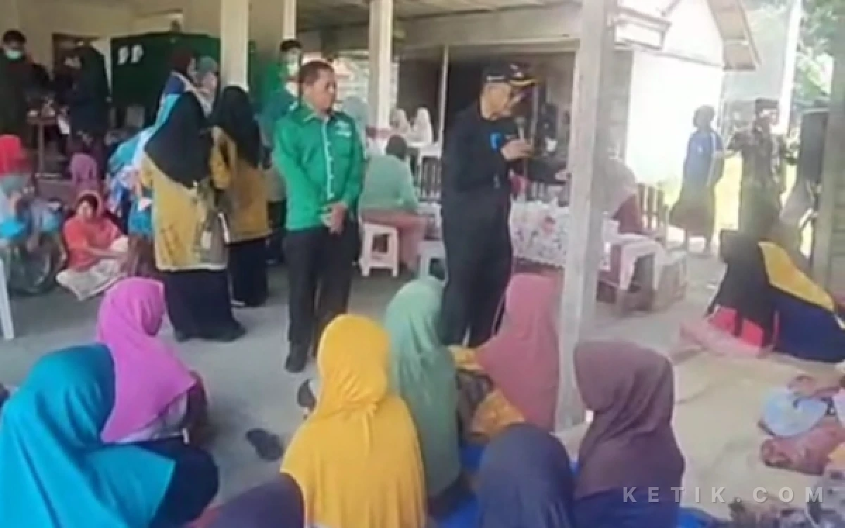 Thumbnail Berita - LKK PCNU Bangkalan Gelar Pemeriksaan Kesehatan Gratis di Sepulu, Warga Antusias Ikut Skrining