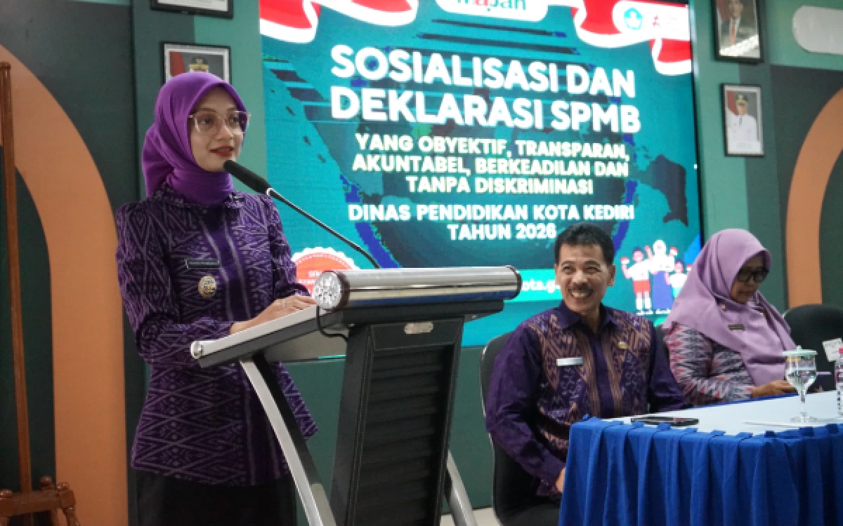Thumbnail Berita - Mbak Wali Tegaskan Komitmen SPMB Kota Kediri 2026/2027 Obyektif, Transparan, dan Tanpa Diskriminasi