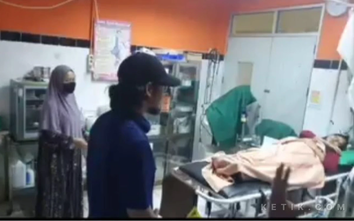 Thumbnail Berita - 49 Siswa MTs Al-Inayah Kota Cilegon Diduga Keracunan MBG