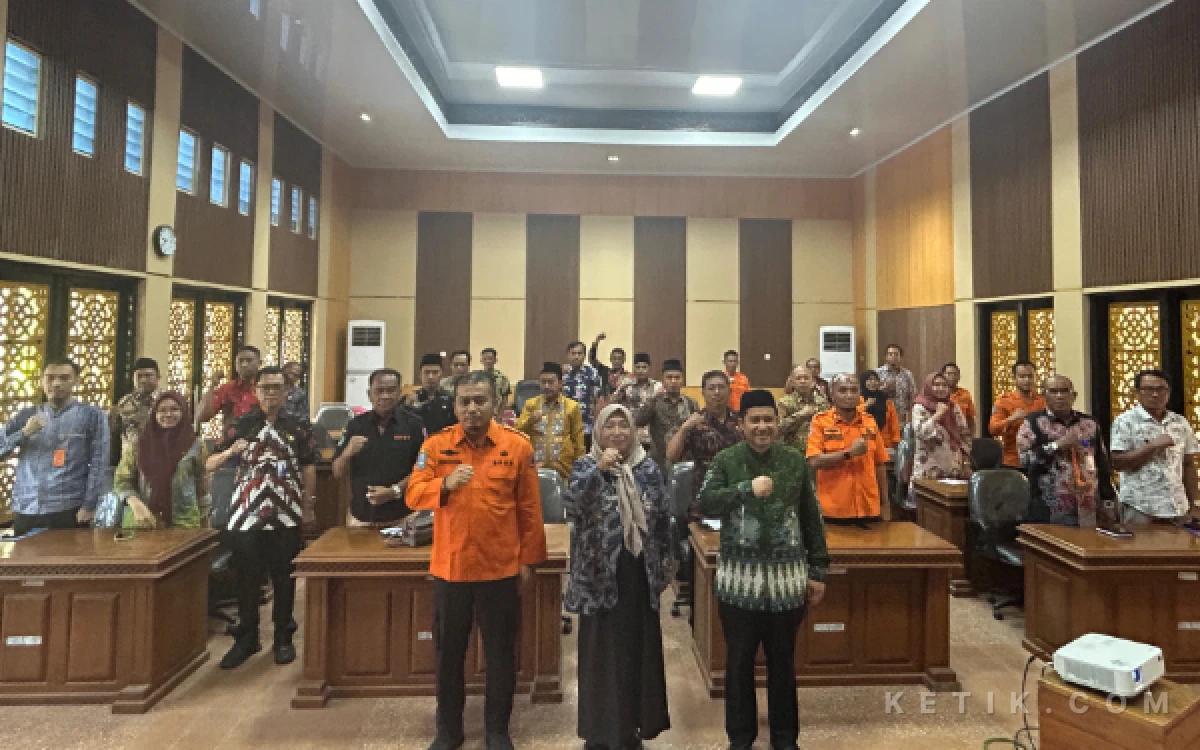 Thumbnail Berita - Pemprov Jatim Genjot Program PESTANA, Pesantren di Madura Jadi Garda Tangguh Bencana