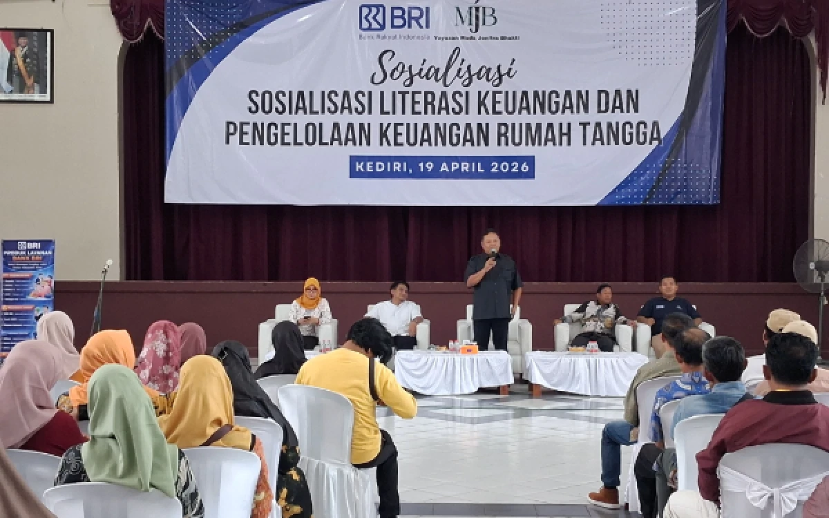 Thumbnail Berita - Waspada Pinjol! MJB dan BRI Perkuat Literasi Keuangan Keluarga di Kediri