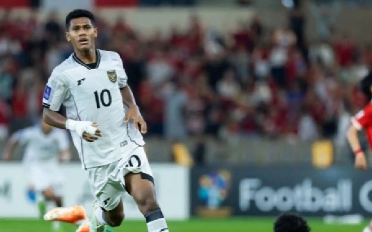 Thumbnail Berita - Mantan Pemain Timnas Viral Aksi Tendang Kungfu, Karir Sepak Bola Terancam Sanksi Komdis PSSI