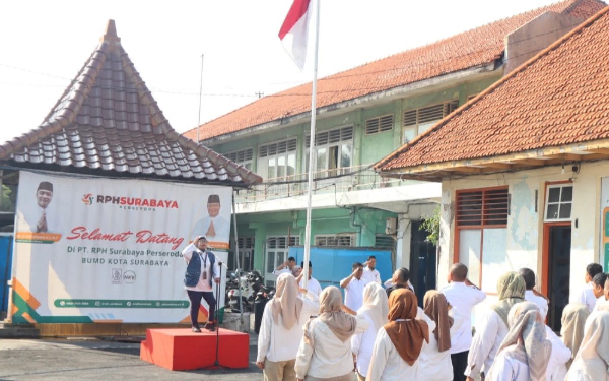 Thumbnail Berita - RPH Surabaya Optimalkan Layanan di Tengah Kenaikan Harga Sapi dan BBM