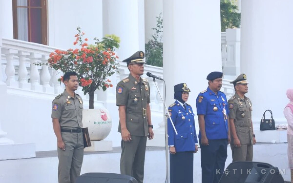 Thumbnail Berita - Bupati Bojonegoro Setyo Wahono Pimpin Upacara Empat Peringatan Besar, Ini 4 Pesan Pentingnya