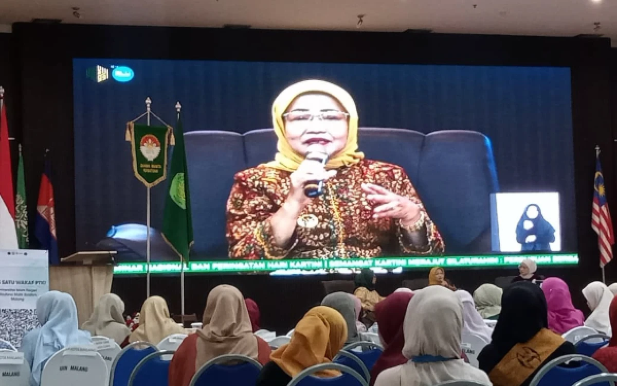 Thumbnail Berita - Hari Kartini, Wakil Bupati Malang Tekankan Pentingnya Perempuan Mandiri Secara Ekonomi